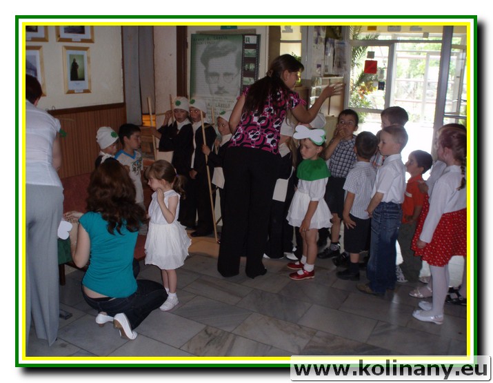 Fotogaléria 2009.05.10. - Kolíňany - Deň matiek (36) 2009.05.10. - Kolíňany - Deň matiek