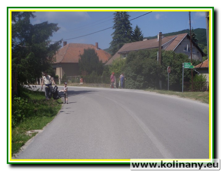 Fotogaléria 2009.05.23. - Kolíňany - Vyčistime našu obec... (15) 2009.05.23. - Kolíňany - Vyčistime našu obec...
