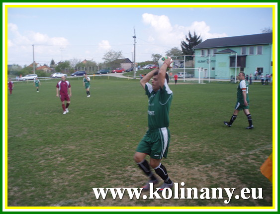 Fotogaléria 2013.04.28. - Kolíňany - Majstrovský futbalový zápas so súperom z obce Branč (11) 2013.04.28. - Kolíňany - Majstrovský futbalový zápas so súperom z obce Branč