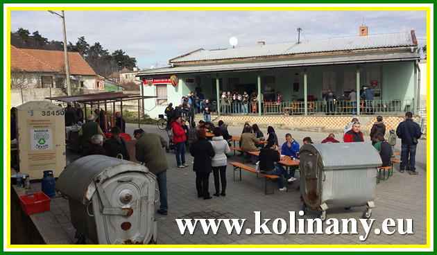 Fotogaléria 2014.03.01 - Kolíňany - Zabíjačka na námestí (7) 2014.03.01 - Kolíňany - Zabíjačka na námestí
